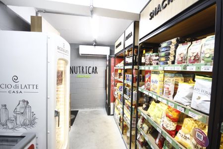 Apartamento para alugar com 35m², 1 quarto e sem vagaMini Mercado