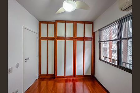 Apartamento para alugar com 80m², 2 quartos e 1 vaga