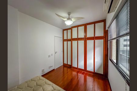 Apartamento para alugar com 80m², 2 quartos e 1 vaga