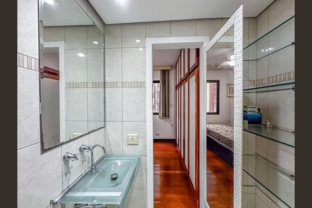 Apartamento para alugar com 80m², 2 quartos e 1 vaga