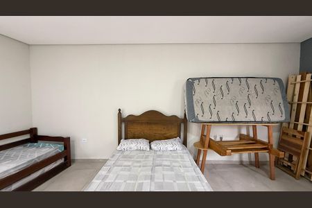 Casa para alugar com 40m², 1 quarto e 1 vagaQuarto