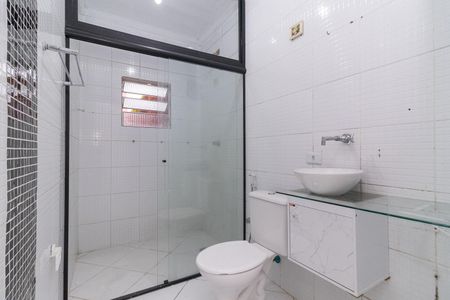 Casa à venda com 300m², 5 quartos e 2 vagas Casa à venda com 300m², 5 quartos e 2 vagasBanheiro da Suíte 3