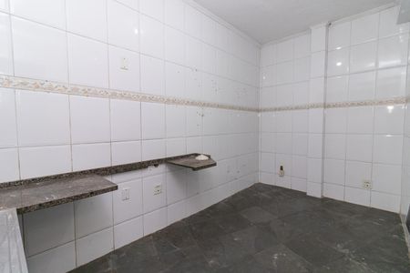 Casa à venda com 300m², 5 quartos e 2 vagas Casa à venda com 300m², 5 quartos e 2 vagasCozinha