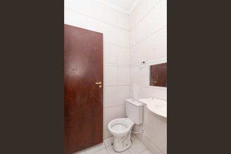 Casa à venda com 300m², 5 quartos e 2 vagas Casa à venda com 300m², 5 quartos e 2 vagasBanheiro