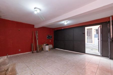 Casa à venda com 300m², 5 quartos e 2 vagas Casa à venda com 300m², 5 quartos e 2 vagasGaragem