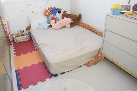 Apartamento para alugar com 84m², 2 quartos e 2 vagasQuarto