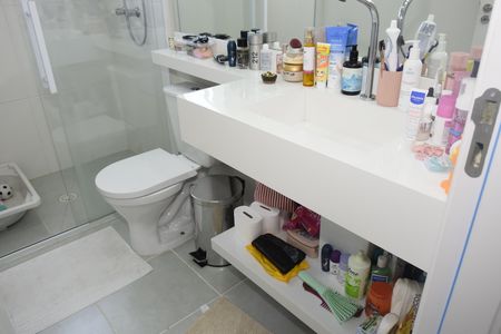 Apartamento para alugar com 84m², 2 quartos e 2 vagasBanheiro da Suíte