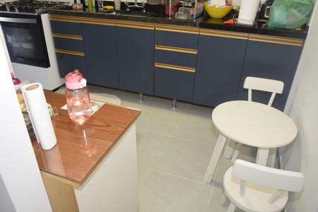 Apartamento para alugar com 84m², 2 quartos e 2 vagasCozinha