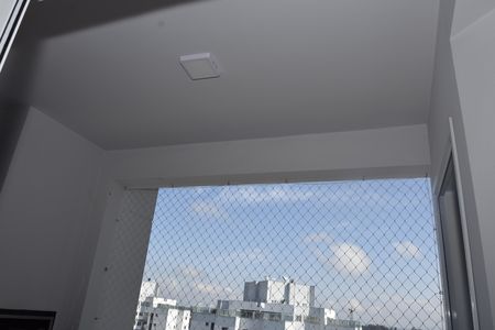 Apartamento para alugar com 84m², 2 quartos e 2 vagasVaranda