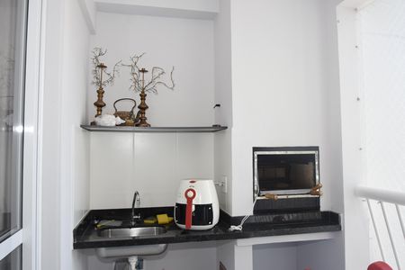 Apartamento para alugar com 84m², 2 quartos e 2 vagasVaranda