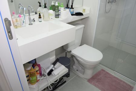 Apartamento para alugar com 84m², 2 quartos e 2 vagasBanheiro