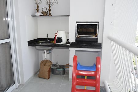 Apartamento para alugar com 84m², 2 quartos e 2 vagasVaranda