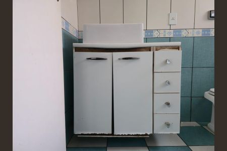 Casa à venda com 157m², 2 quartos e 2 vagas Casa à venda com 157m², 2 quartos e 2 vagasBanheiro da Suíte