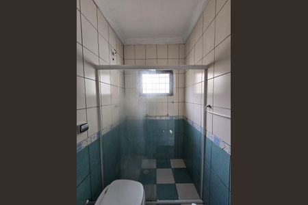 Banheiro da Suíte de casa à venda com 2 quartos, 157m² em Jardim Cocaia, Guarulhos