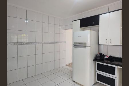Casa à venda com 157m², 2 quartos e 2 vagas