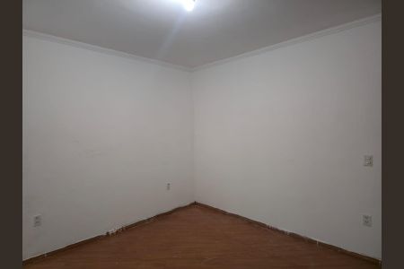 Casa à venda com 157m², 2 quartos e 2 vagas Casa à venda com 157m², 2 quartos e 2 vagasSuíte