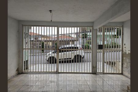 Casa à venda com 157m², 2 quartos e 2 vagas Casa à venda com 157m², 2 quartos e 2 vagasGaragem