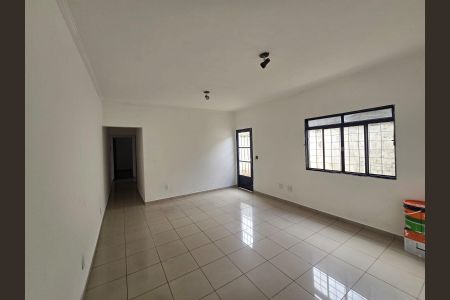 Sala  de casa à venda com 2 quartos, 157m² em Jardim Cocaia, Guarulhos