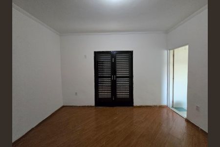 Suíte  de casa à venda com 2 quartos, 157m² em Jardim Cocaia, Guarulhos