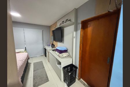 Casa para alugar com 180m², 3 quartos e 2 vagas Casa para alugar com 180m², 3 quartos e 2 vagasQuarto 1