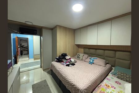 Casa para alugar com 180m², 3 quartos e 2 vagas Casa para alugar com 180m², 3 quartos e 2 vagasQuarto 2