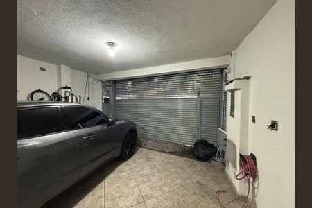Casa para alugar com 180m², 3 quartos e 2 vagas Casa para alugar com 180m², 3 quartos e 2 vagasGaragem