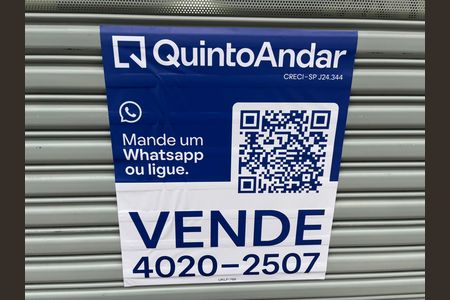 Casa para alugar com 180m², 3 quartos e 2 vagas Casa para alugar com 180m², 3 quartos e 2 vagasFachada