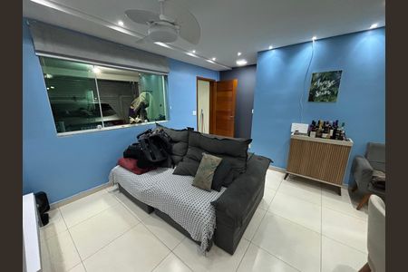 Sala de casa à venda com 3 quartos, 180m² em Jardim Maringa, São Paulo