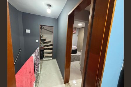 Casa para alugar com 180m², 3 quartos e 2 vagas Casa para alugar com 180m², 3 quartos e 2 vagasCorredor
