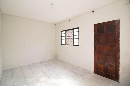 Sala de casa para alugar com 2 quartos, 364m² em Jardim Monte Alegre, Guarulhos