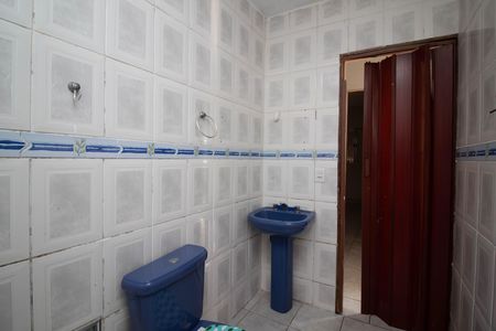 Casa para alugar com 364m², 2 quartos e 4 vagasBanheiro