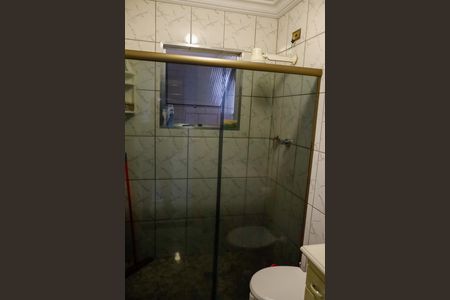 Casa à venda com 166m², 3 quartos e 2 vagas Casa à venda com 166m², 3 quartos e 2 vagasBanheiro