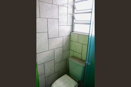 Casa à venda com 166m², 3 quartos e 2 vagas Casa à venda com 166m², 3 quartos e 2 vagasBanheiro 2