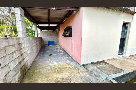 Casa para alugar com 75m², 2 quartos e 1 vaga