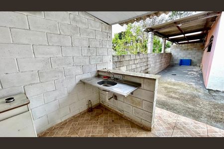 Casa para alugar com 75m², 2 quartos e 1 vaga