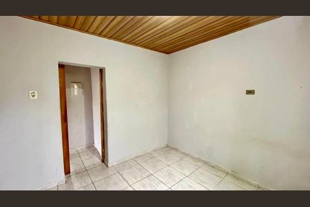 Casa para alugar com 75m², 2 quartos e 1 vaga