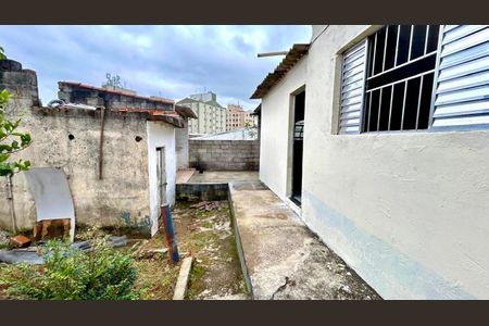 Casa para alugar com 75m², 2 quartos e 1 vaga