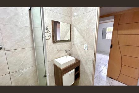 Casa para alugar com 75m², 2 quartos e 1 vaga