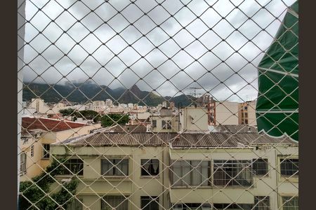 Apartamento à venda com 70m², 2 quartos e 1 vaga Apartamento à venda com 70m², 2 quartos e 1 vagaVista da Sala