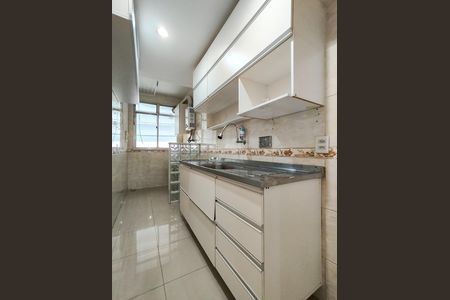 Apartamento à venda com 70m², 2 quartos e 1 vaga Apartamento à venda com 70m², 2 quartos e 1 vagaCozinha
