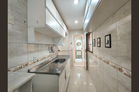 Apartamento à venda com 70m², 2 quartos e 1 vaga Apartamento à venda com 70m², 2 quartos e 1 vagaCozinha