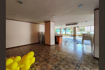 Apartamento à venda com 70m², 2 quartos e 1 vaga Apartamento à venda com 70m², 2 quartos e 1 vagaÁrea comum - Salão de festas