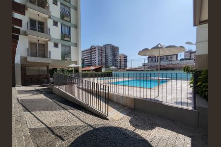 Apartamento à venda com 70m², 2 quartos e 1 vaga Apartamento à venda com 70m², 2 quartos e 1 vagaÁrea comum - Piscina