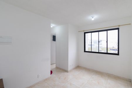 Sala e Cozinha de apartamento para alugar com 2 quartos, 38m² em Cidade Antônio Estêvão de Carvalho, São Paulo