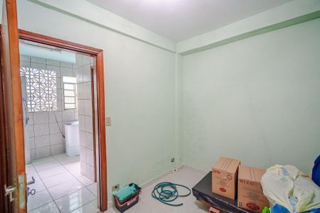Casa à venda com 380m², 5 quartos e 3 vagas Casa à venda com 380m², 5 quartos e 3 vagasQuarto 4