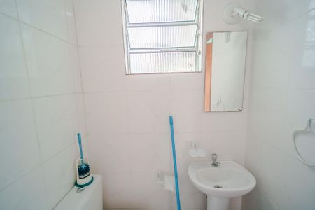 Casa à venda com 380m², 5 quartos e 3 vagas Casa à venda com 380m², 5 quartos e 3 vagasBanheiro 4