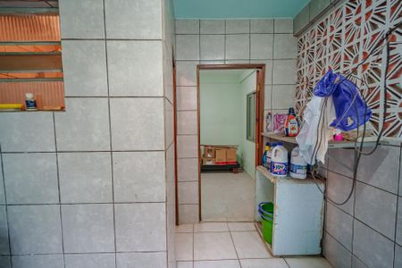 Casa à venda com 380m², 5 quartos e 3 vagas Casa à venda com 380m², 5 quartos e 3 vagasÁrea de Serviço