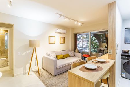 Sala de apartamento para alugar com 1 quarto, 45m² em Indianópolis, São Paulo