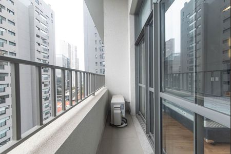 Studio para alugar com 24m², 1 quarto e sem vaga Studio para alugar com 24m², 1 quarto e sem vagaVaranda