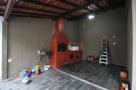 Casa à venda com 200m², 4 quartos e 1 vagaChurrasqueira